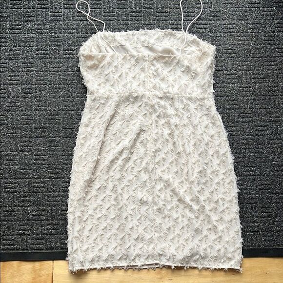 ASTR cream dress! - Picture 5 of 5